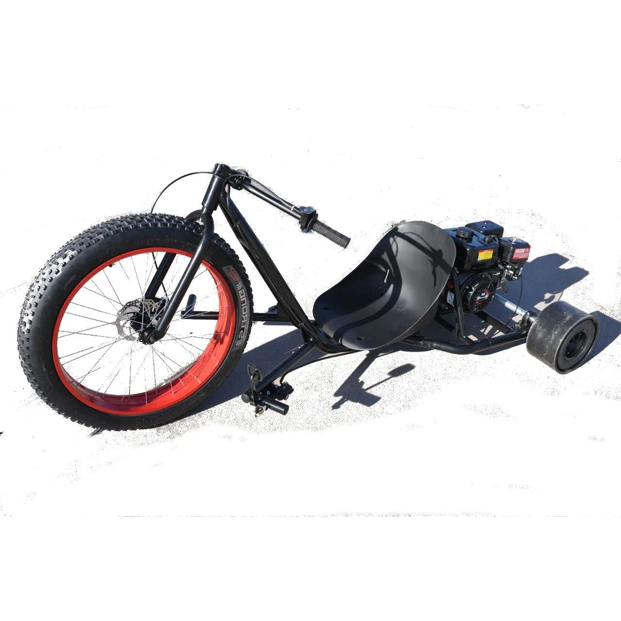 6.5hp gas drift trike with wide front tire and rear drift wheels